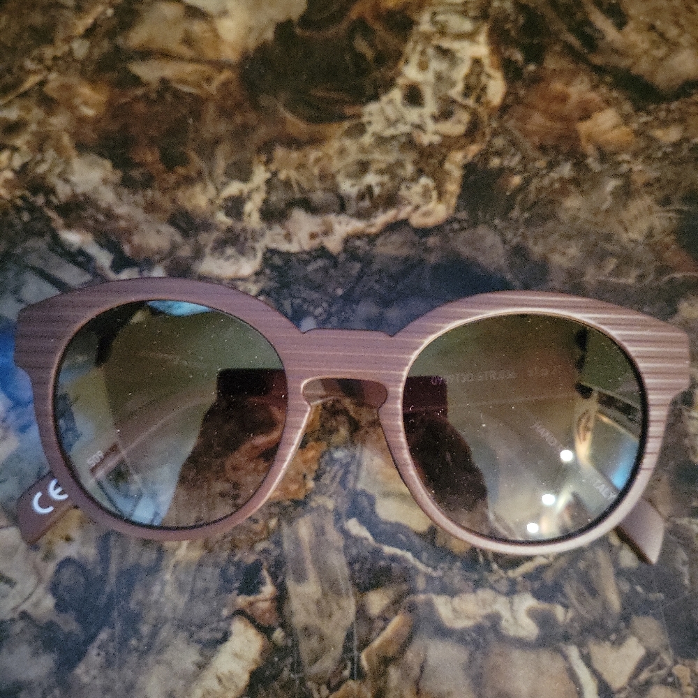 Designer Italia Independent sunglasses